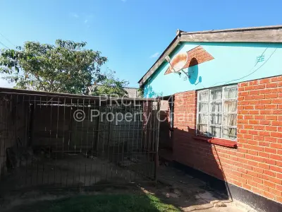 House For Sale in Chitungwiza