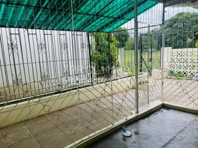 Flat/Apartment For Rent in Chadcombe