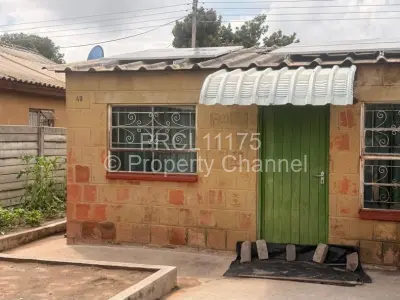 House For Sale in Zengeza