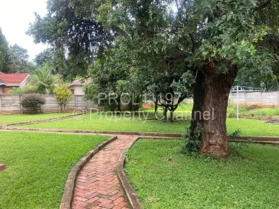 House For Rent in Upper Hillside