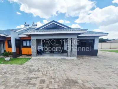 Townhouse/Cluster For Sale in Prospect