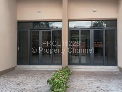 Townhouse/Cluster For Sale in Pomona