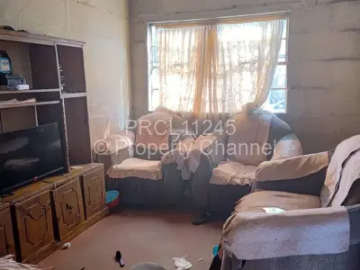 House For Sale in Chitungwiza