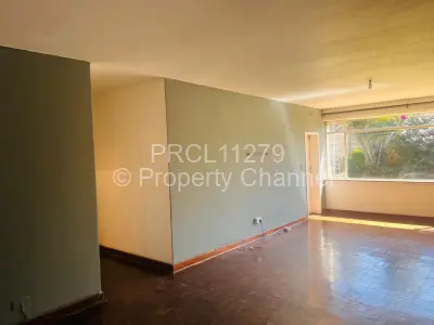 Flat/Apartment For Rent in Avondale West