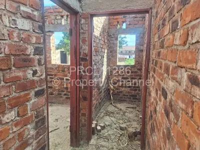 House For Sale in Glaudina