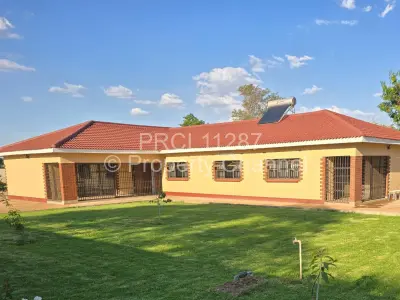 House For Sale in Chegutu
