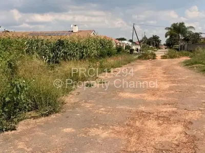 Residential Stand For Sale in Zimre Park