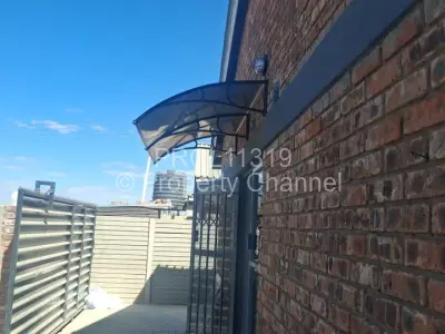 House For Rent in Southview Park