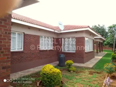 House For Sale in Westgate
