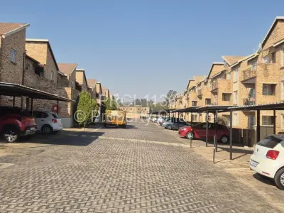 Flat/Apartment For Sale in Johannesburg