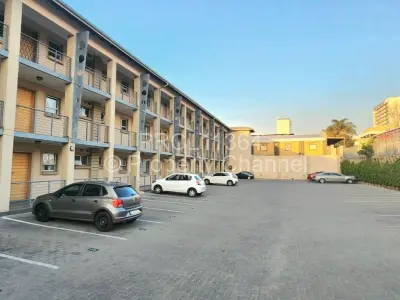 Flat/Apartment For Sale in Johannesburg