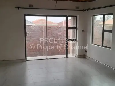 House For Sale in Glaudina