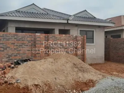 House For Sale in Glaudina