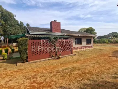 House For Sale in Bluff Hill