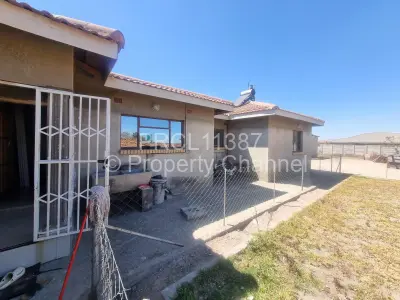 House For Sale in Sunway City