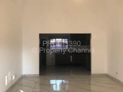 Flat/Apartment For Rent in Bluff Hill
