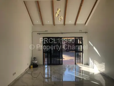 Flat/Apartment For Rent in Bluff Hill