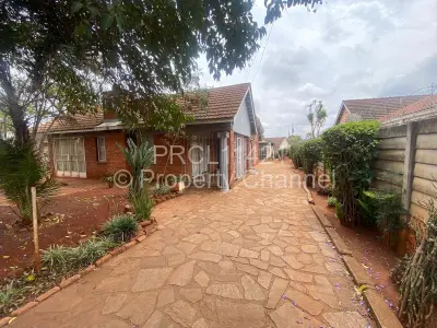 House For Sale in Cranborne