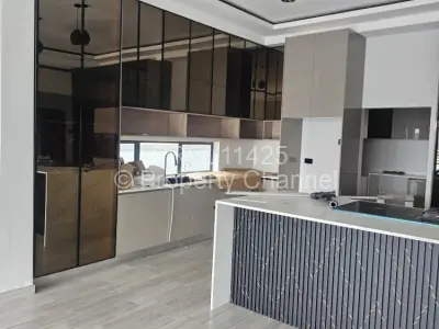 House For Sale in Arlington