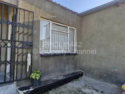 House For Sale in Eastview
