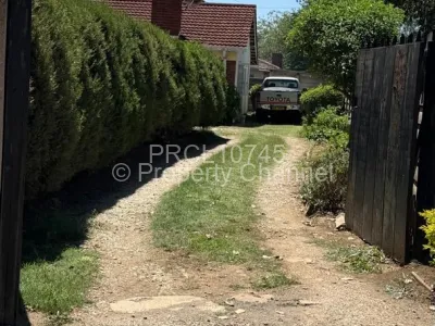 House for Sale in Bluff Hill