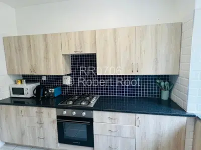 Townhouse/Complex/Cluster to Rent in Avenues