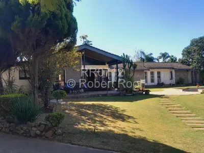 Commercial Property to Rent in Gunhill