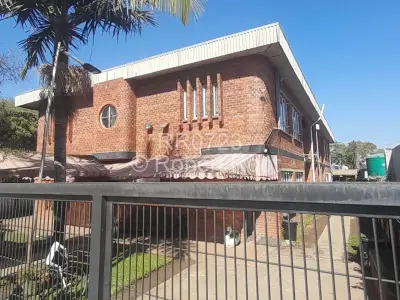 Commercial Property to Rent in Avenues