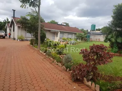 House to Rent in Vainona