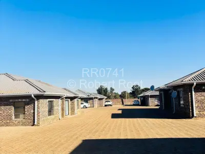 Flat/Apartment to Rent in Meyrick Park