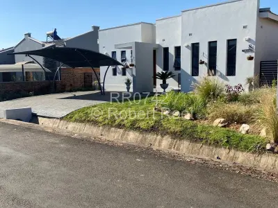 Townhouse/Complex/Cluster for Sale in Greendale