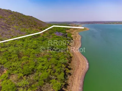 Land for Sale in Lake Chivero