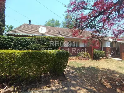 Cottage/Garden Flat to Rent in Greendale