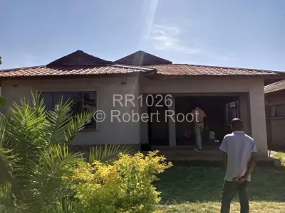 House For Sale in Southview Park