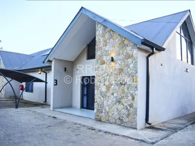 Flat/Apartment to Rent in Avondale