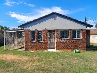 Cottage/Garden Flat For Rent in Msasa Park