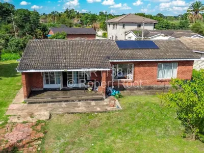 House For Sale in Westgate