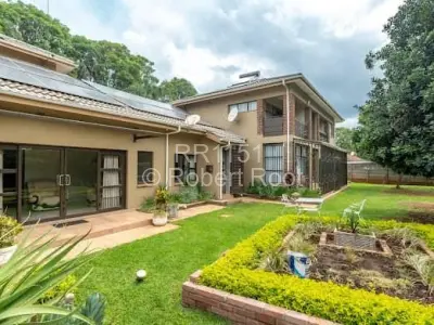 Cottage/Garden Flat For Rent in Marlborough