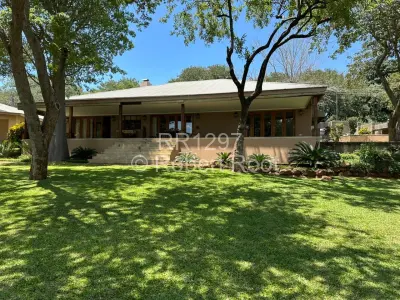 House For Sale in Victoria Falls