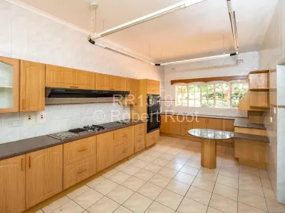 House For Sale in Ryelands