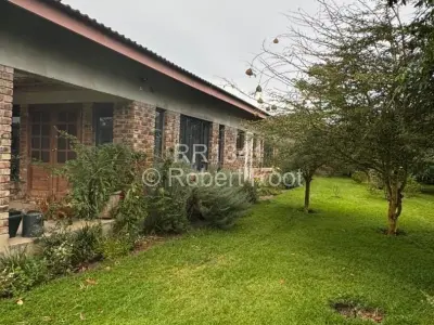 House For Sale in Rockview