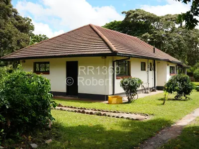 House For Sale in Logan Park