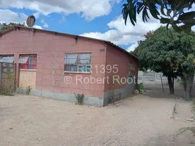 House For Sale in Chitungwiza