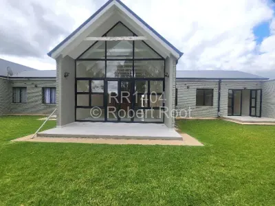 Townhouse/Cluster For Rent in Bluff Hill