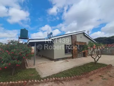 Cottage/Garden Flat For Rent in Belvedere