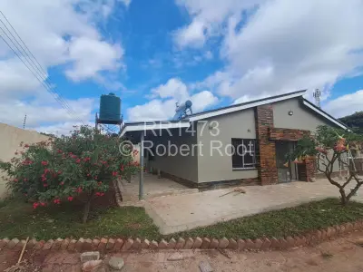 Cottage/Garden Flat For Rent in Belvedere