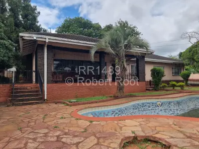 House For Sale in Avondale
