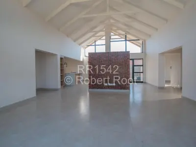 Townhouse/Cluster For Sale in Hatfield