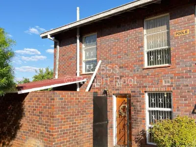 Flat/Apartment For Rent in Greystone Park