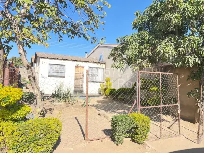 House For Sale in Zengeza
